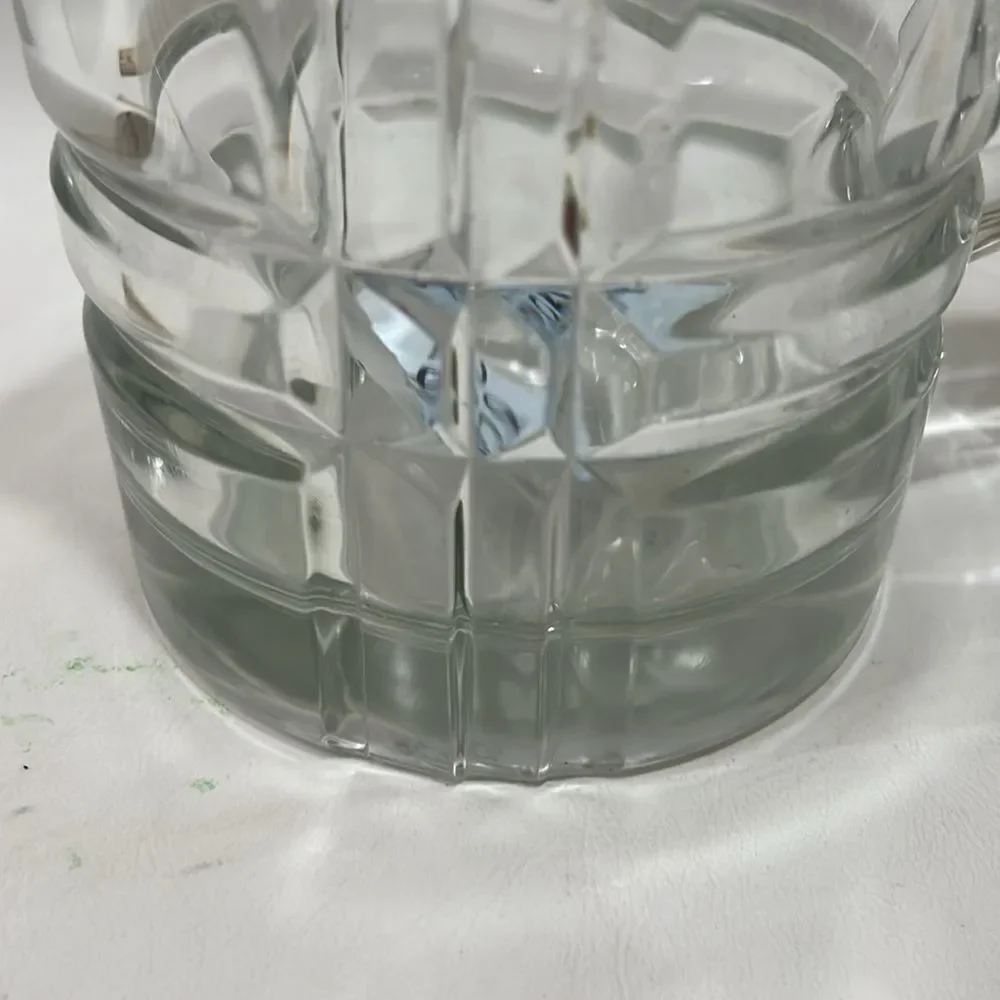 Pitcher Clear Heavy Cut Glass 2 Quarts Or 8 Cups 8 1/4 In Tall 5 In Round Spout